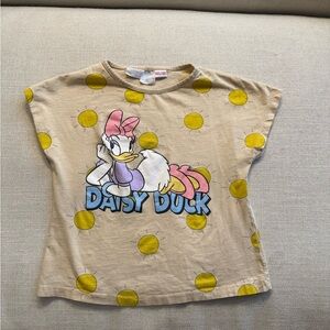 Girls kids Disney Zara Tan and Yellow Short Sleeve Tee Daisy Duck